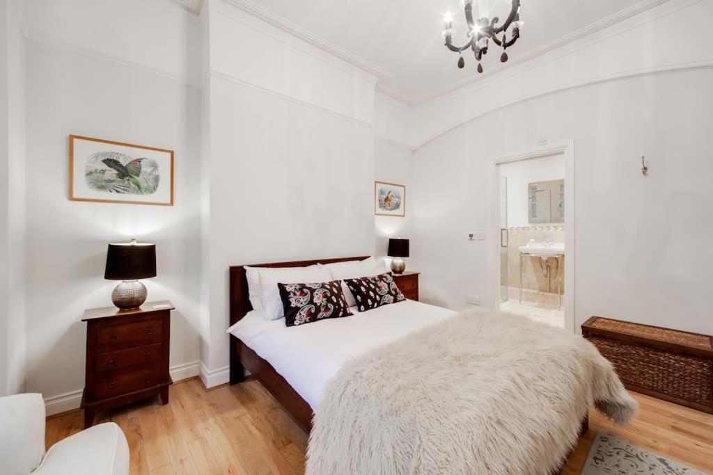 Princes Villa - Large Fully Self Contained Flat, 5 Minutes From The Sea Гастингс Экстерьер фото
