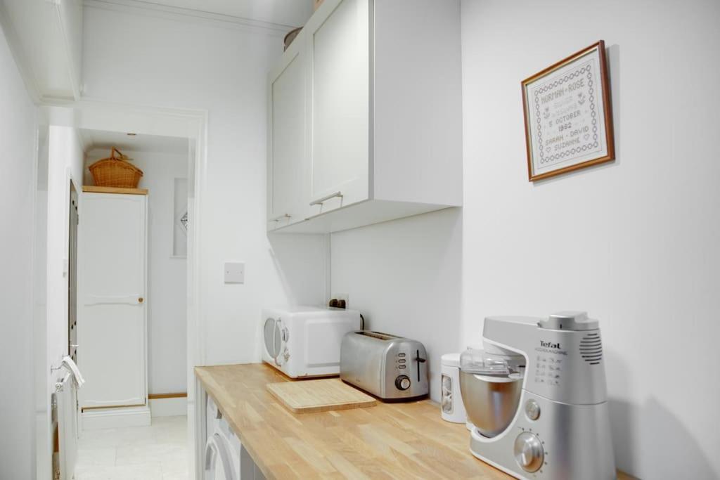 Princes Villa - Large Fully Self Contained Flat, 5 Minutes From The Sea Гастингс Экстерьер фото