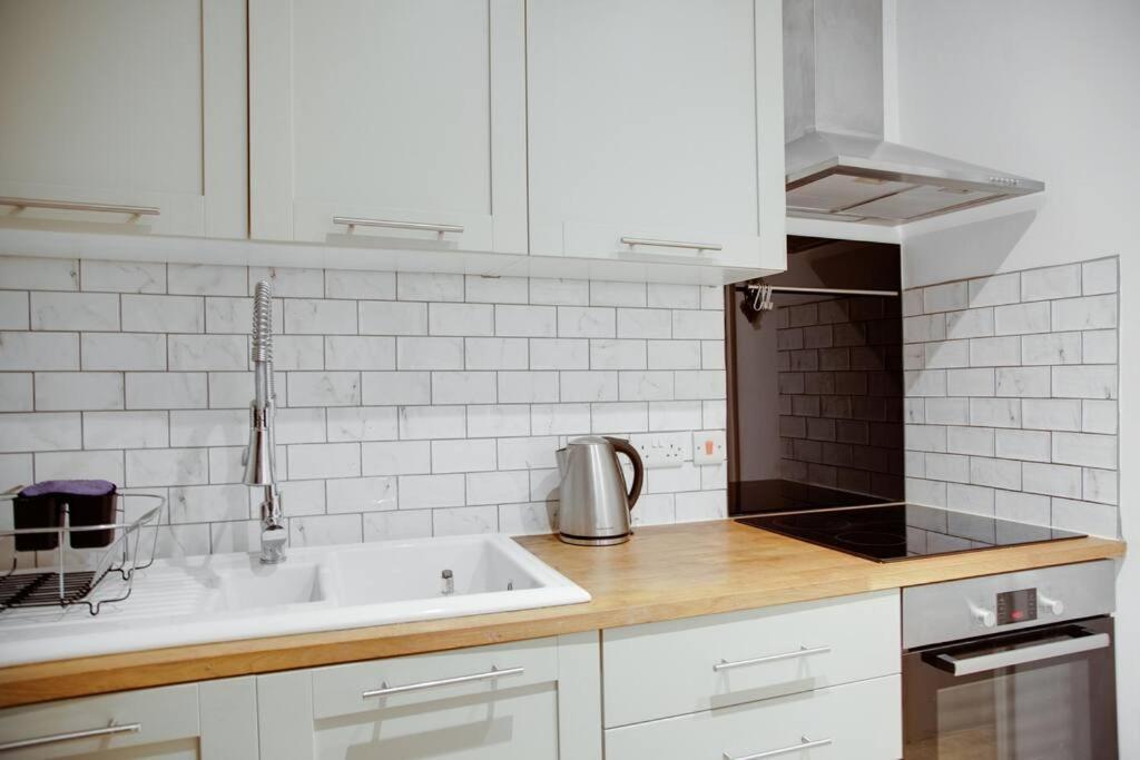 Princes Villa - Large Fully Self Contained Flat, 5 Minutes From The Sea Гастингс Экстерьер фото